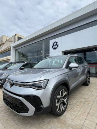 VOLKSWAGEN TAOS 1.4 250 TSI TOTAL FLEX HIGHLINE AUTOMÁTICO